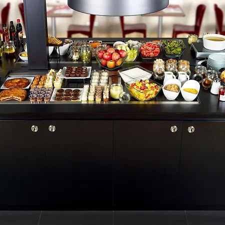 Campanile Rouen Sud - Zenith - Parc Expo Hotel