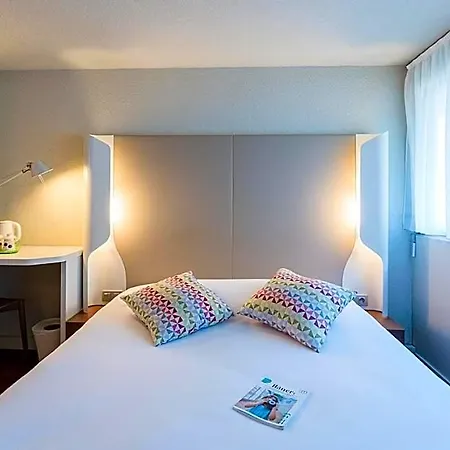 Campanile Rouen Sud - Zenith - Parc Expo Hotel 3*