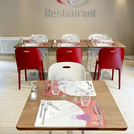 Hotel Campanile Rouen Sud - Zenith - Parc Expo 3*